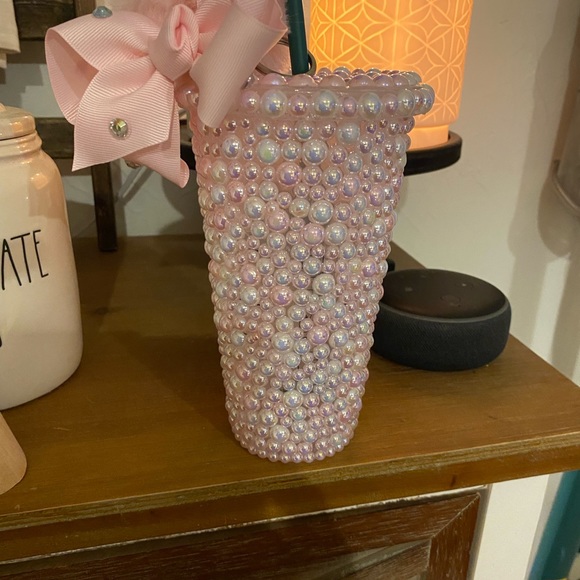 “SOLD”Please read before buying/Beautiful Pink Pearl Starbucks Cup - Picture 3 of 3